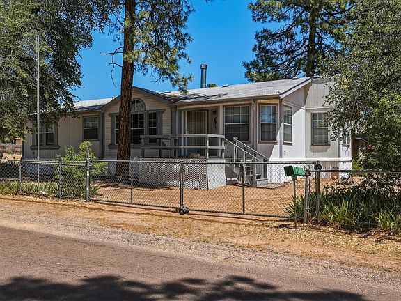 3rd image of 503 S Mariposa St
