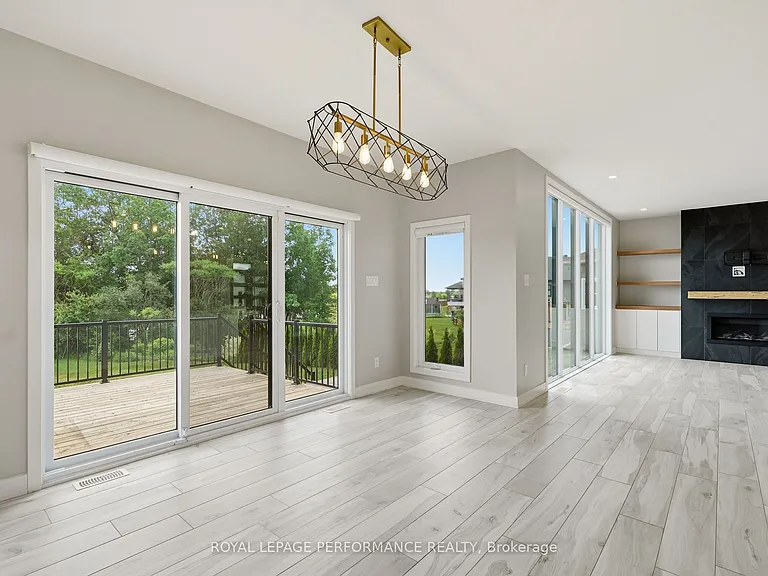 504 Barrage St — Photo 13