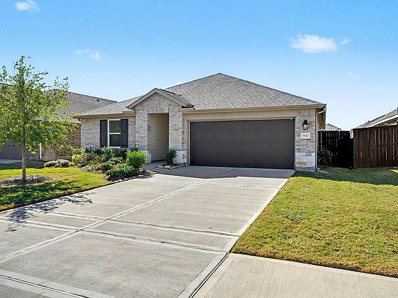 3rd image of 7627 Fremantle Ln