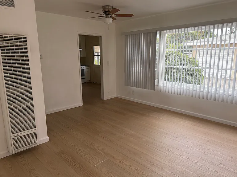5656 Noel Dr — Photo 10