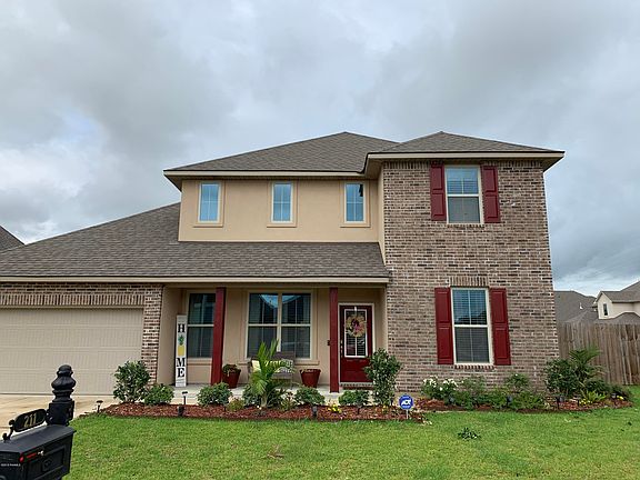 2nd image of 211 Verger Dr