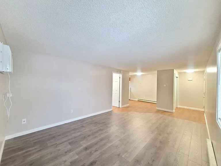 Horizon Apartments — Photo 9