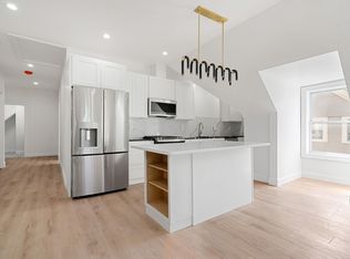 30 Howland St FLOOR 3, Dorchester, MA 02121