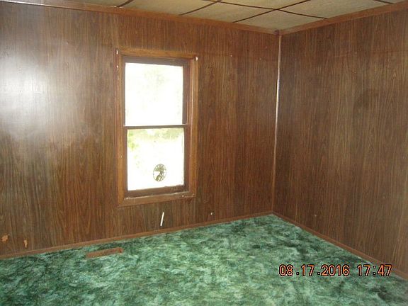 4th image of 10117 Carney St