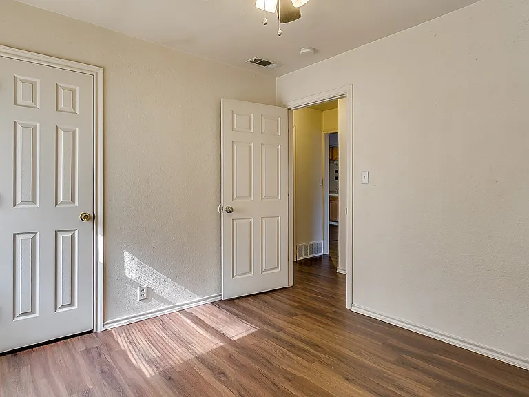 3417 S University Dr #D — Photo 10