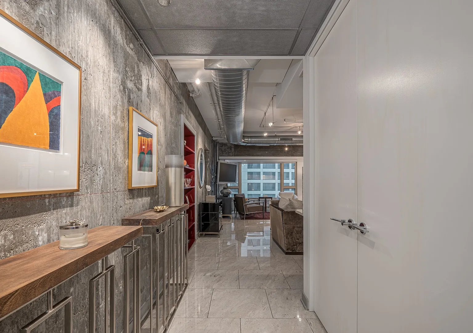 2 bed, 2000 sqft, $5,350 — Photo 2
