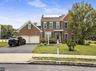 224 Charlan Blvd, Mount Joy, PA 17552