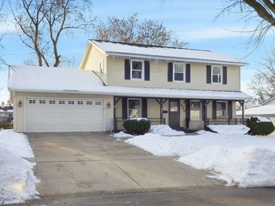 220 Dato Dr, Streamwood, IL, 60107