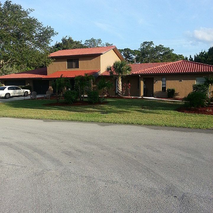 1st image of 9100 Carolina St