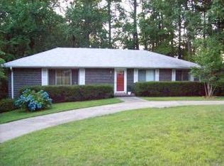33 Selwyn Dr, Greenville, SC 29615