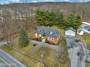 289 Consaul Rd, Albany, NY 12205