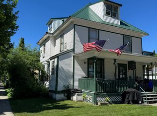 401 N 4th St #9, Grand Forks, ND 58203