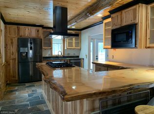 2185 Pecan Ln, Mound, MN 55364