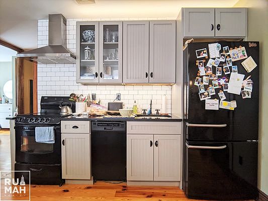 4th image of 66 Newel St #4C