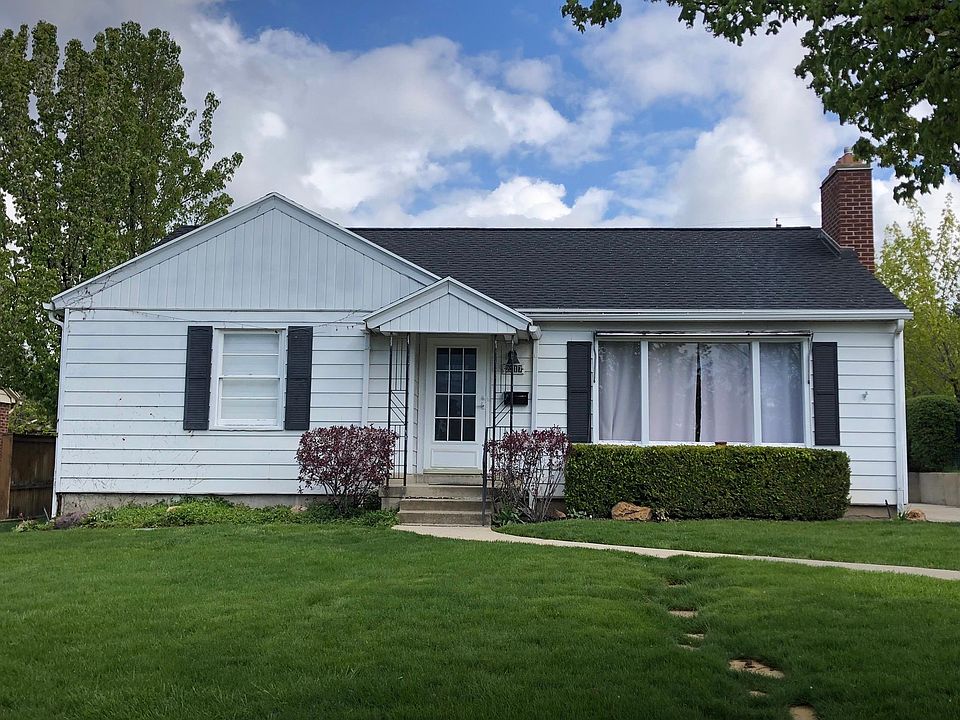 1st image of 2217 E Emerson Ave