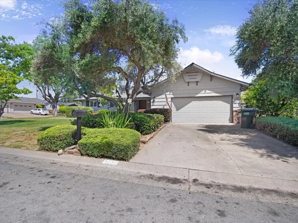 3030 Stanton Cir, Carmichael, CA 95608