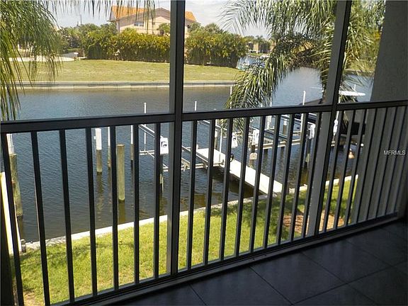4th image of 1400 Mineo Dr #1