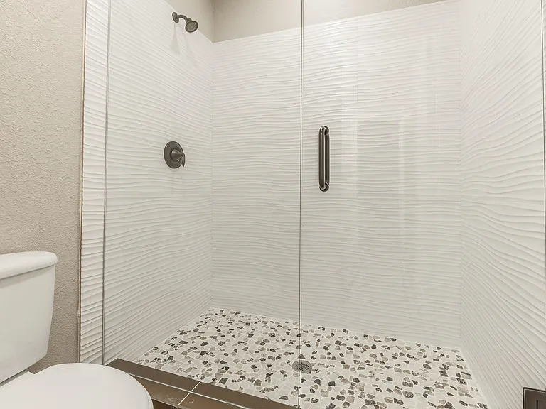 1003 Debby Ct — Photo 23