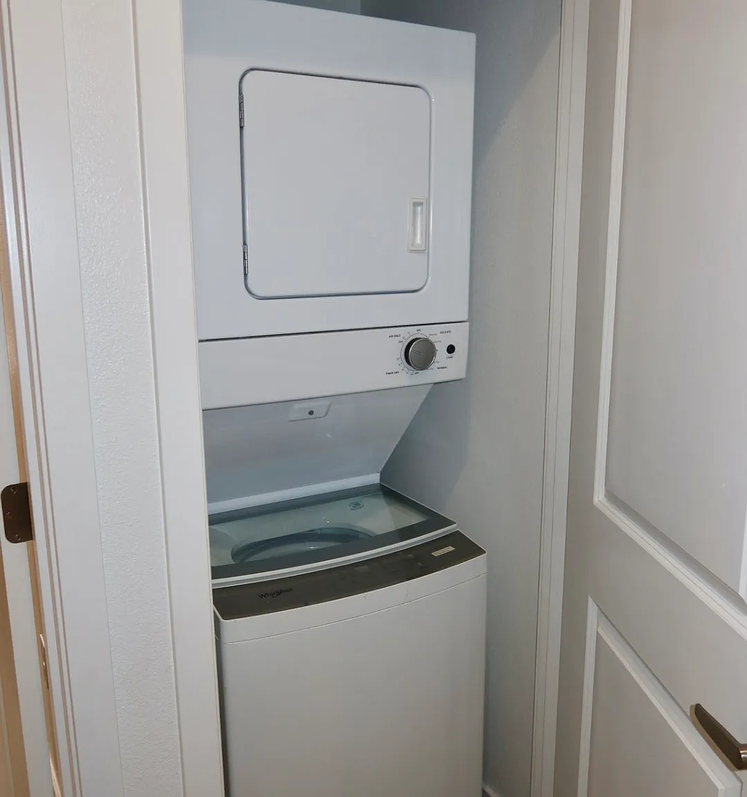2 bed, 850 sqft, $1,750 — Photo 4