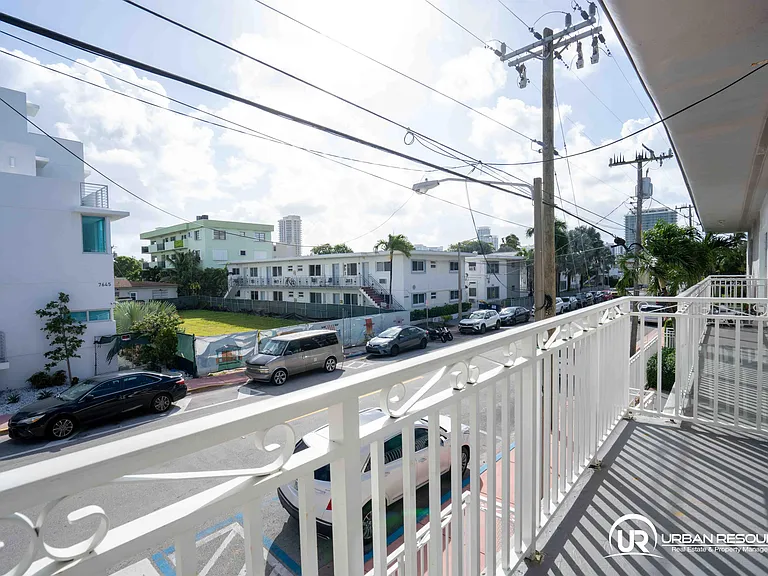 7640 Carlyle Ave #7A — Photo 17
