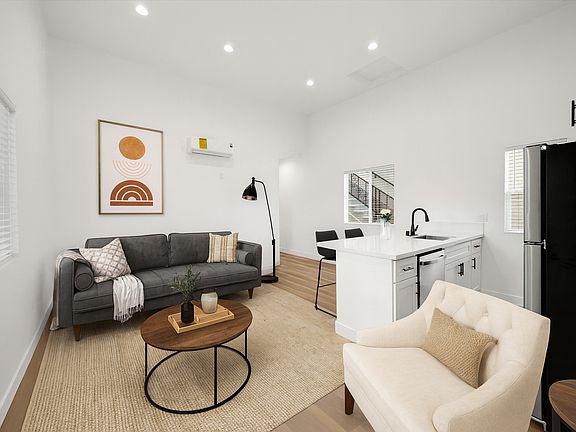 2nd image of 12571 Kensington Ln #12577