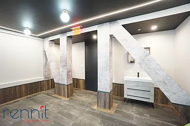 Rented by Rennit Inc.