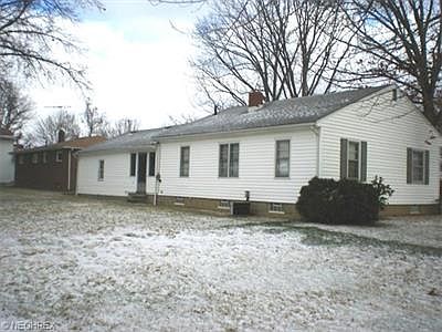 3rd image of 470 Hilbish Ave
