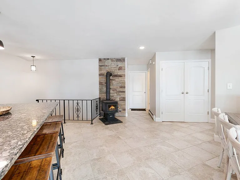 5 Chase Ln — Photo 15