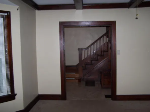 720 S Fort Thomas Ave, Fort Thomas, KY 41075