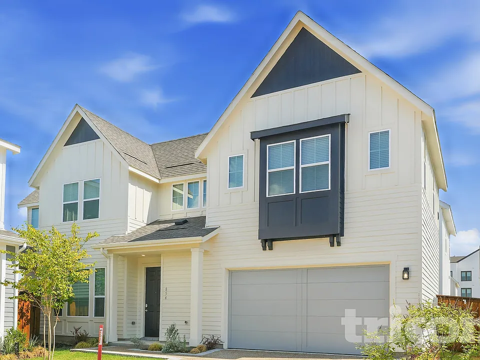 854 Summer Plum Way