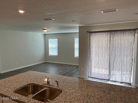 5th image of 5584 Lexa Ln