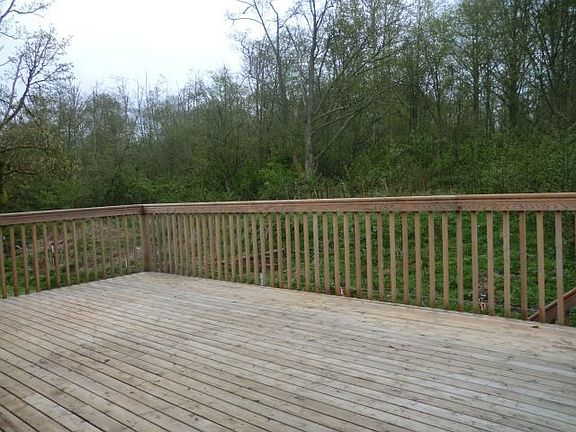 4th image of 5531 67th Dr SE