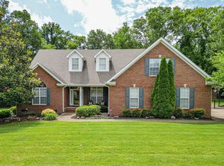 1404 Timberwood Dr, Columbia, TN 38401