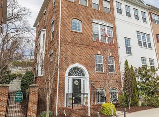 4043 Columbia Pike, Arlington, VA 22204