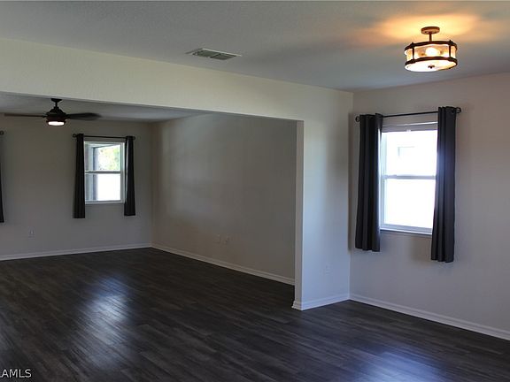 4th image of 1208 SW 38th St