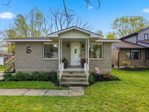 533 Ainley St, Huron East, ON N0G 1H0