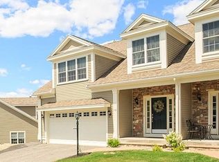 10 White Cedar Dr, Middleton, MA 01949