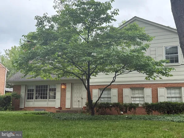11825 Goya Dr, Potomac, MD 20854
