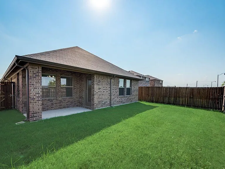 1080 Norias Dr — Photo 17
