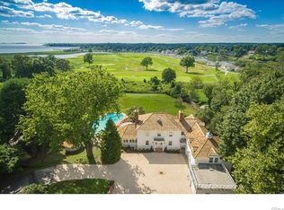 580 Sasco Hill Rd, Fairfield, CT 06824