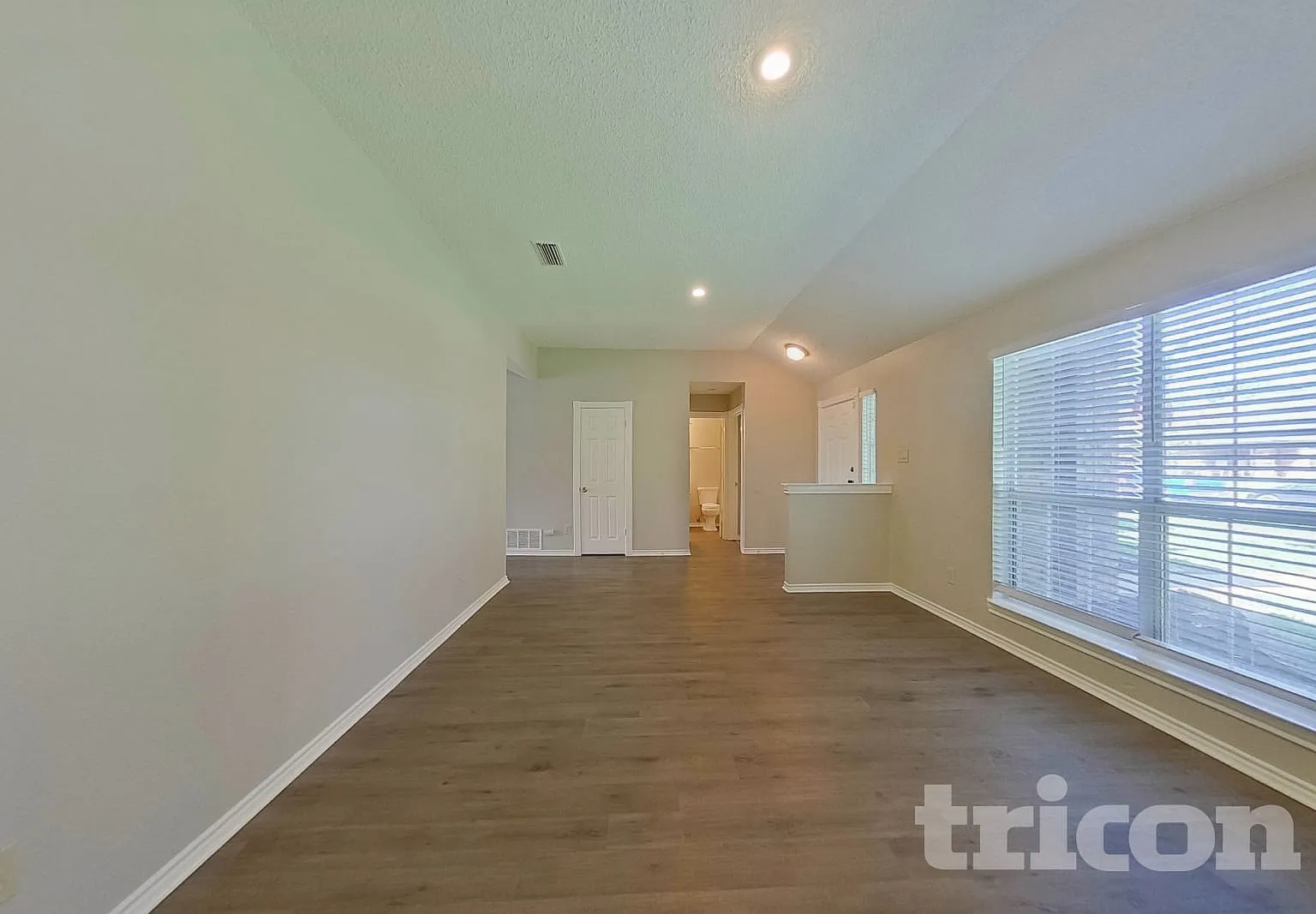 1402 Baker Drive Cedar Hill TX — Photo 2