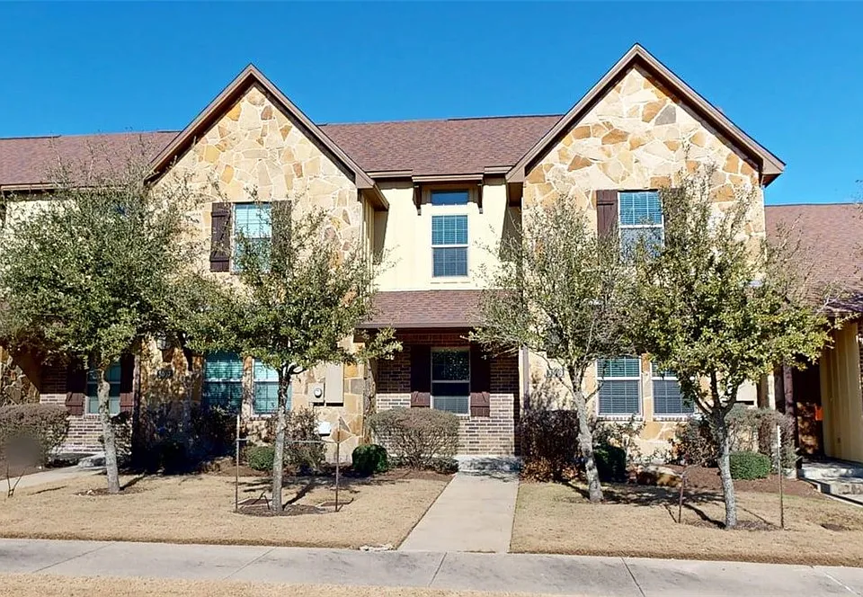 3009 Towers Pkwy