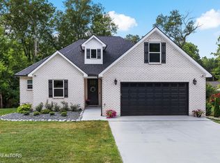 111 Chatuga Dr, Loudon, TN 37774