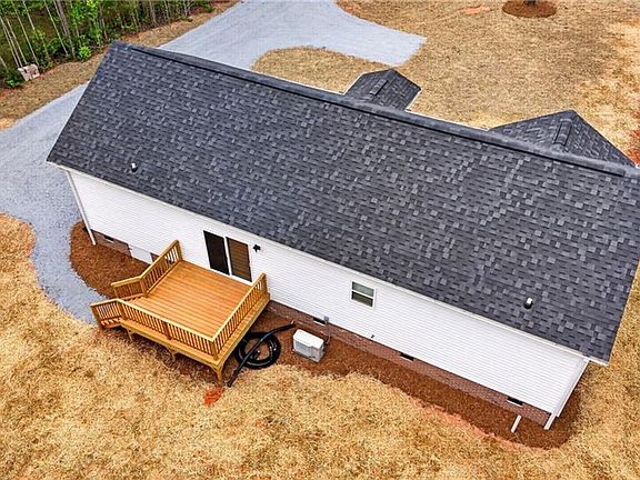 4th image of 2591 Hopewell Friends Rd