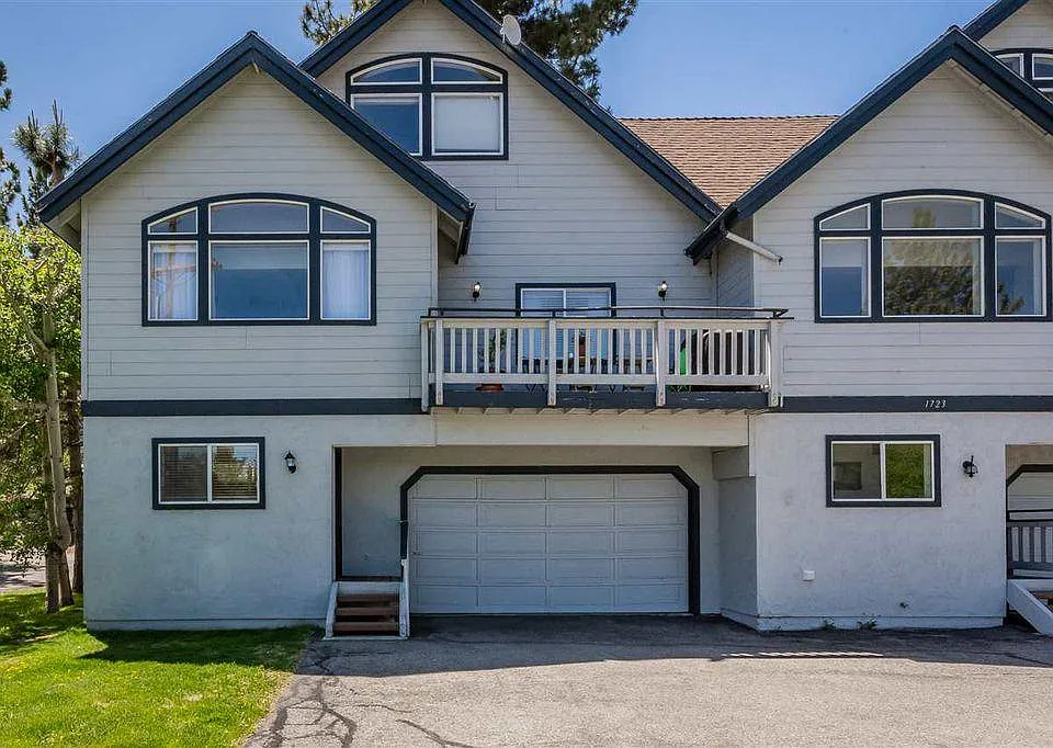 1723 Old Mammoth Rd