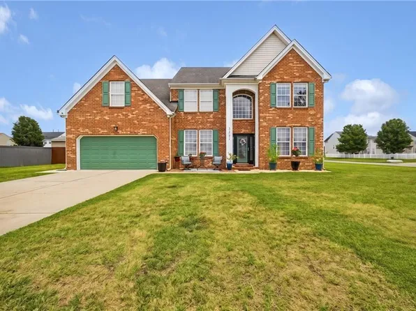 3201 Letcher Ct, Chesapeake, VA 23323