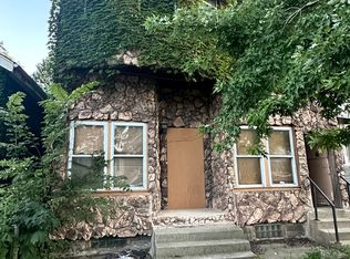 653 E 90th St, Chicago, IL 60619