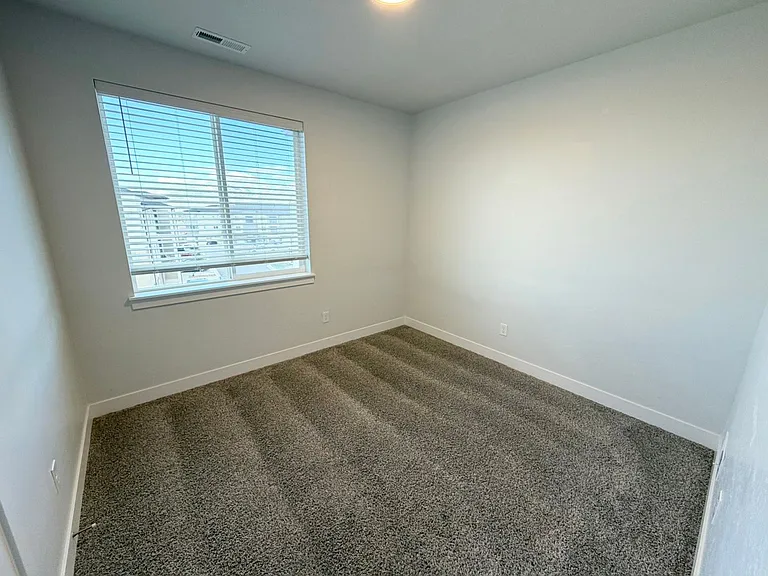 13527 S Hanley Ln — Photo 4