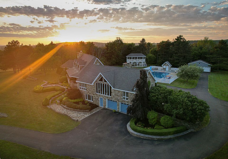 1st image of 275 Neason Rd