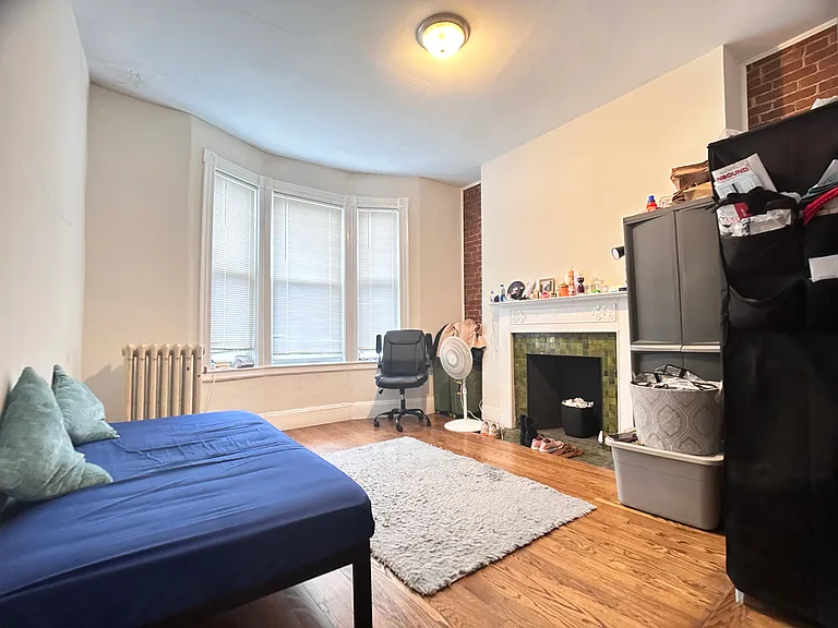 1 Linden St #3F — Photo 4